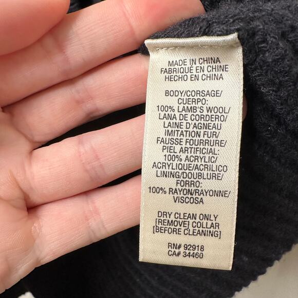 Sm Juicy Couture Vintage Y2K Black Lambswool Cardigan Sweater Faux Fur Collar - Picture 4 of 8